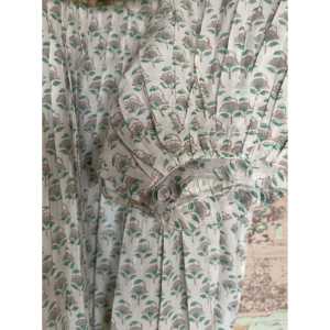 Blusa de Lino con Estampado Floral Pintado a Mano Willow para Mujer - Talla XL, Corte Holgado, Cuello con Volantes, Ideal para Fiestas de Otoño - Product Image 4