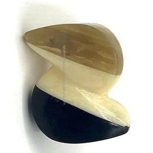 Anillo de Cuerno de Buey Natural Hecho a Mano, Tamaño Personalizable, Pulido Brillante, Anillo de Cuerno de Buey Natural de la Mejor Calidad, Joyería de Cuerno - Product Image 1