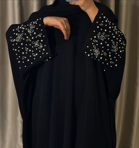 Dubai Premium Satin Abaya pour Adultes Luxueux Perlé Cristal Pierre Travail Col Ouvert Volant Style Robe XXL Taille Libre - Product Image 4