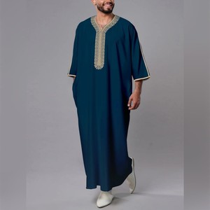Thobe marocain haut de gamme avec broderie tenue islamique traditionnelle pour hommes - Product Image 1