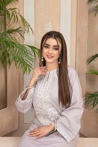Shalwar Kameez pakistanais élégant et prêt-à-porter pour l'été, taille plus, taille naturelle, imprimé floral, tissu en coton de haute qualité - Product Image 3