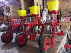 Manual nueva sembradora de 4 filas sembradora máquina en Stock - Product Image 5