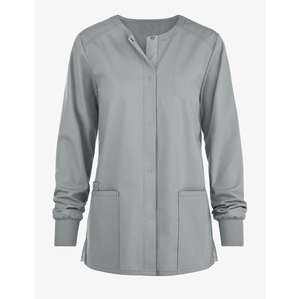 Blouse de travail personnalisée pour femmes, conçue pour les infirmières et les médecins, offrant un ajustement confortable, un tissu durable et un usage quotidien professionnel. - Product Image 6