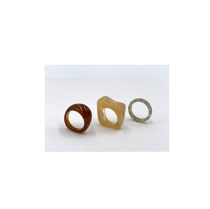 Anillo de dedo de resina epoxi de nuevo estilo, fabricante artesanal personalizado al por mayor, accesorio de joyería colorido, anillo de dedo de resina - Product Image 6