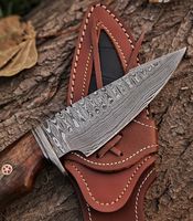 Couteau de chasse à lame fixe en acier Damas pour les détaillants