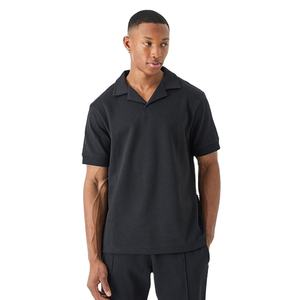 Nouveaux polos pour hommes à manches courtes, coupe ajustée, avec fermeture éclair 1/4, design personnalisé, haute qualité, très demandés, vente en gros - Product Image 1
