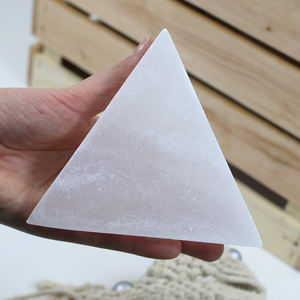 Placa de Piedra Caliza de Selenita Pulida con Diseño de Amor - Product Image 5