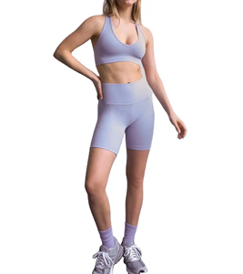 Gimnasio Mujeres Fitness Yoga Sets 2 piezas Sin costuras Medias cortas Conjunto de sujetador Secado rápido Active Yoga Shorts Set - Product Image 6