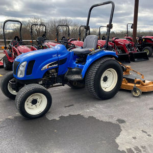 Tractor Agrícola Usado New Holland de 35 HP del Año 2007 en Venta - Product Image 1