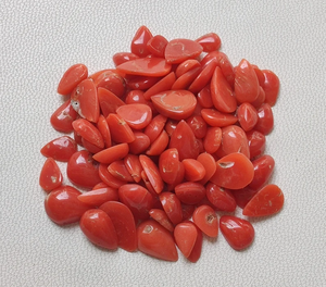 Piedra preciosa suelta de cabujón de pera de coral rojo natural, lote de forma de pera pulida suave listo para joyería - Product Image 3