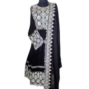 NOUS SOMMES LES FABRICANTS PERSONNALISÉS DE ROBES TRADITIONNELLES ET AFGHANI DANS LE PRIX LE PLUS CONCURRENTIEL ET LE DÉLAI DE LIVRAISON COURT 2024 - Product Image 1