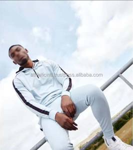 Survêtement d'hiver blanc à capuche décontracté solide imprimé pour hommes Jogging Costumes Ensemble personnalisé de 2 pièces - Product Image 6