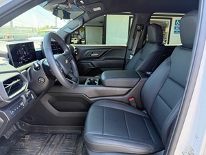 Chevrolet Silverado EV 3WT 2024 Usada a Precio Accesible - Product Image 5