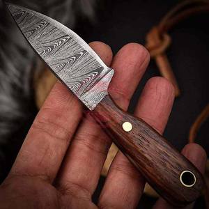 Cuchillos para acampar al aire libre de acero de Damasco hechos a mano, cuchillo despellejado de espiga completa con mango de madera - Product Image 6