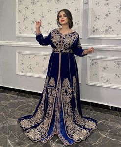 NUEVO HERMOSO DISEÑO DE BORDADO ZARI EN VESTIDO CAFTÁN AZUL MARINO CON ADORNADO CON CUENTAS DE CRISTAL, PIEDRA, TRABAJO DABKA @ 2023 - Product Image 1