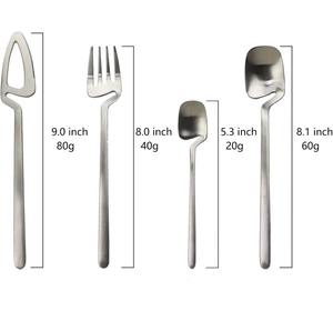 Ensemble de couverts de style antique avec poignée bleue pour salle à manger vintage, fête de mariage, décor de table élégant et usage domestique classique - Product Image 2