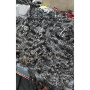 100% Raw Natural Curly Virgin Cutícula sin procesar alineada Super Premium Quality Indian Temple Bundle Manufactures Cabello humano - Product Image 1