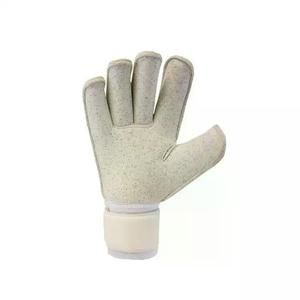 Vente en gros RAULAM RIG-1215 Gants de gardien de but de football pour jeunes avec logo personnalisé Protection du pouce Gants en cuir de haute qualité - Product Image 3
