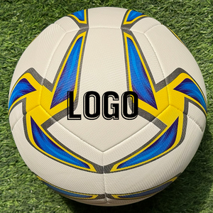 Tailles personnalisables Ballon de football en cuir PU Football d'entraînement personnalisé avec logo cousu à la machine pour l'entraînement - Product Image 2