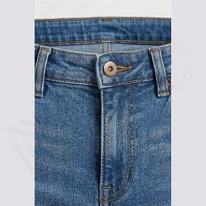 กางเกงยีนส์เดนิมลำลองผู้ชายแบบใหม่ ทรงตรง ใส่สบาย ผลิตคุณภาพสูง สีสันปรับแต่งได้ สไตล์สตรีทแวร์ - Product Image 4