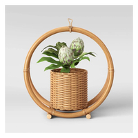 Série de jardinières artisanales en rotin Bohemian Earth Luxe : Tressage élégant pour une présentation intemporelle et stylée de la verdure de jardin, léger