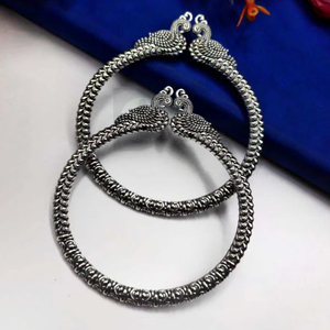Pulsera de aspecto de pavo real de plata Vintage hecha a mano, ropa de fiesta de latón puro, tamaño libre, piedra de diamante ajustable y que se puede abrir para regalos - Product Image 1