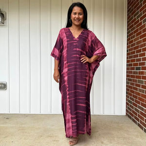 Robe rouge tie-dye pour femmes, robe africaine, cadeau pour la plage, vêtements de détente, caftan marocain, luxe - Product Image 1