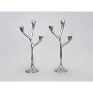 Bougeoir en aluminium fini antique fait à la main avec un savoir-faire détaillé et élégant pour des idées de décoration d'intérieur élégantes - Product Image 4