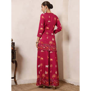 Magenta Animal Printed Crepe Kurti with Three-Quarter Sleeves Indo Western Women's Co-Ord <b>Set</b> with Palazzo - Product Image 4