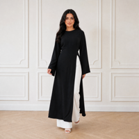 Loriya Modest Two Piece Muslim Outfit Atasan Abaya Lengan Panjang dengan Belahan Samping, Tali Serut di Belakang, dan Celana Senada untuk Wanita