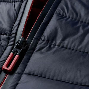 Chaleco Acolchado de Invierno Cómodo, Informal y Transpirable para Hombre, de Alta Calidad para Uso en Exteriores, Hecho en Pakistán - Product Image 4