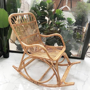 เก้าอี้โยกหวายที่กว้างขวางและสะดวกสบายพร้อมการโยกที่ราบรื่นและอ่อนโยน - Product Image 6