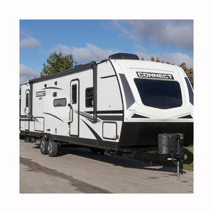 Caravane familiale spacieuse avec lits superposés cuisine dinette salle de bain complète et climatisation pour les vacances - Product Image 2