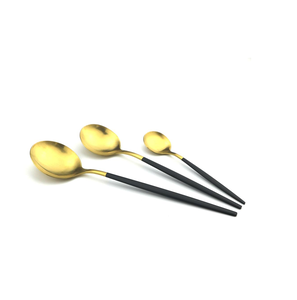 Cuillères à dîner et fourchette à fleurs polies or Ensemble de couverts en acier inoxydable avec poignée décorative en métal - Product Image 1