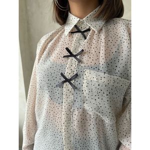 Camisas de Gasa con Estampado de Lunares para Mujer al por Mayor con Elegante Detalle de Lazo - Product Image 2