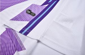 ชุดใส่เล่นฟุตบอลเสื้อเจอร์ซีย์ฟุตบอลแห้งเร็วชุดฟุตบอลระบายอากาศได้ดีชื่อทีมที่กำหนดเอง - Product Image 3