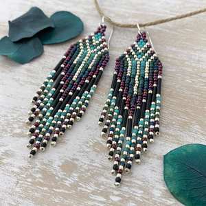 Pendientes de cuentas de semillas de cristal de moda para niñas - Product Image 1