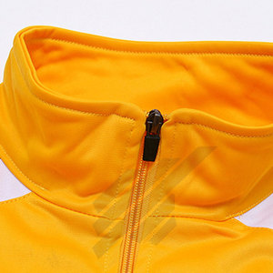 ชุดวอร์มผ้าโพลีเอสเตอร์ของผู้ชายแบบระบายอากาศได้ดีดีไซน์ใหม่ลายสีพื้นสำหรับฤดูหนาว - Product Image 2