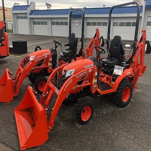 KUBOTA BX23S DIESEL 4X4 355 HEURES COMME NEUF AVEC CHARGEUR, RAPATRICE ET TONDEUSE CENTRALE - Product Image 3