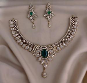 Conjunto de collar con acabado mate CZ, último diseño único, complementa tanto el uso étnico como el moderno, perfecto para fiestas, Navidad - Product Image 5