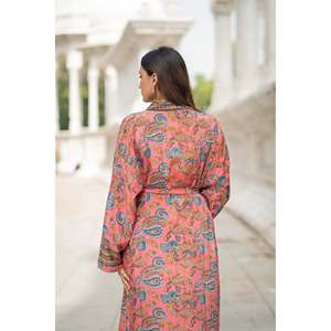 Kimono de Lujo de Mezcla de Seda, Vestido Largo Suave y Transpirable para Mujer, Ropa de Estar por Casa, Ropa de Dormir para Damas de Honor, Ropa de Playa y Resort, Tejido ODM - Product Image 3