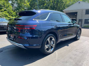 Pristine Clean 2024 Genesis electrificado GV70 - Product Image 4