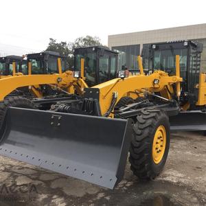 รถเกรดเดอร์สำหรับงานก่อสร้างถนน รุ่นใหม่เอี่ยม 193 แรงม้า 4215D พร้อมเครื่องยนต์ ปั๊ม และเกียร์ของโคมัตสึ ราคาโรงงาน ขาย - Product Image 6