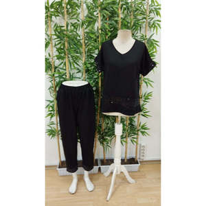 Women's Short-Sleeved V-Neck <b>Sequined</b> Viscose Two-Thread Blouse and <b>Pants</b> Two-Piece Set, 33169 - Black - Product Image 4