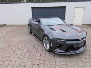 Chevrolet Camaro Convertible Gris Usado, Automático, Turbo, R17, Volante a la Izquierda, Capó con Entrada de Aire Frontal, Vehículo de Alto Rendimiento para Uso en Carretera - Product Image 4