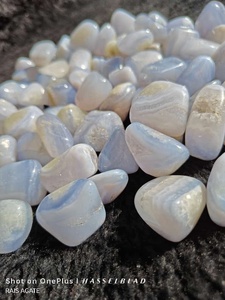 Ágata Azul Natural de Alta Calidad, Pulida y Acabada, Marca Gujarat Rais Agate, para el Hogar - Product Image 3