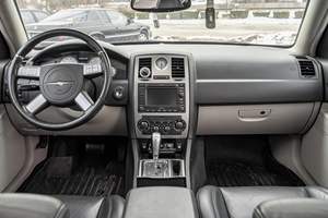 CHR YS LER 300C SRT8 d'occasion 2006, conduite à gauche/droite - Product Image 2