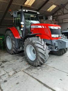 รถแทรกเตอร์ฟาร์ม Massey Ferguson MF 1204 4wd 90 แรงม้า มือสองและใหม่ ขายดี - Product Image 3