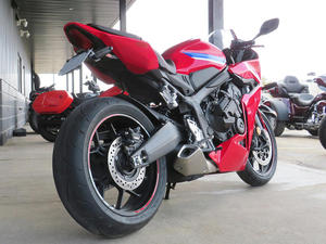 Motocyclette CBR650R 2025 - Product Image 2