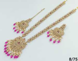 Conjunto de collar redondo largo y chapado en oro tradicional indio y de moda con pendiente y conjunto de collar Maagtika para mujer - Product Image 2